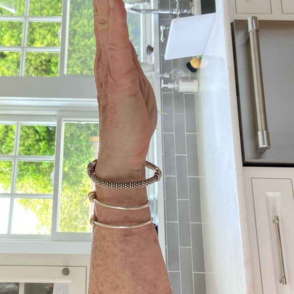 LAGOS blue topaz sterling and 18kt gold bracelet - Picture 12 of 12